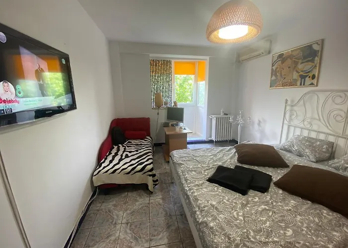 Piata Resita Host Bucureşti